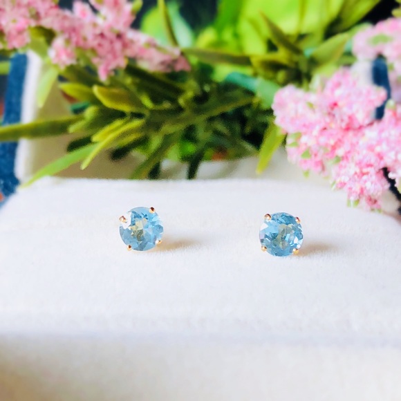Jewelry - 14K Y Gold 6mm Swiss Blue Topaz Earrings